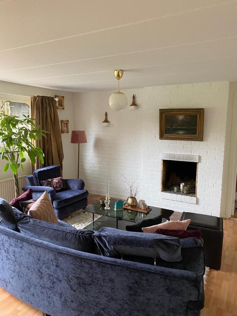 Mysig Laegenhet Med Villakaensla * Göteborg